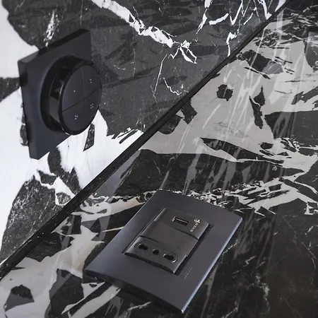 Wownavigli Apartment-sofa Bed Metro M4 Tram 2 Apartman Milánó